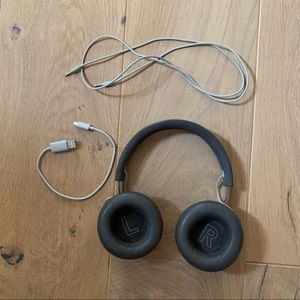 B&O wireless headphones